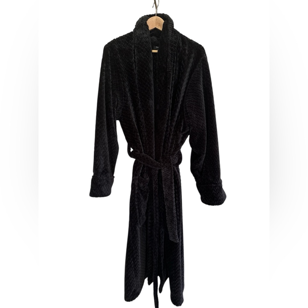 Nordstrom Men's Black Shawl Collar Robe